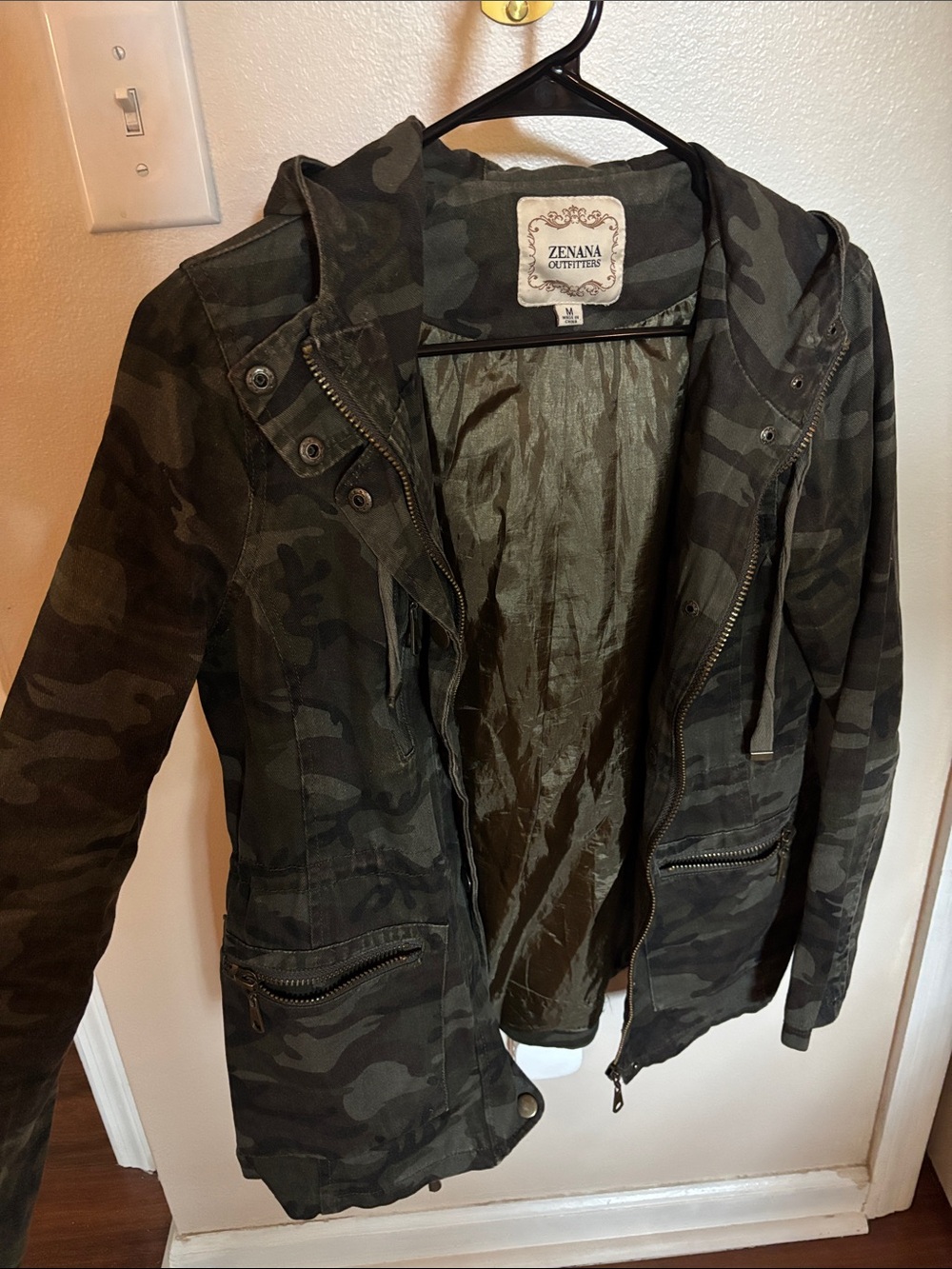 Zenana Outfitters Hooded Camo Jacket - Olive